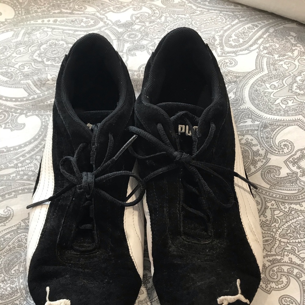 Puma Sneakers